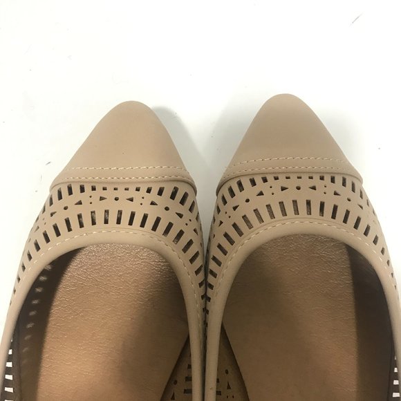 Restricted Lasercut Flats Bow Accent Tan Suede - Picture 6 of 7